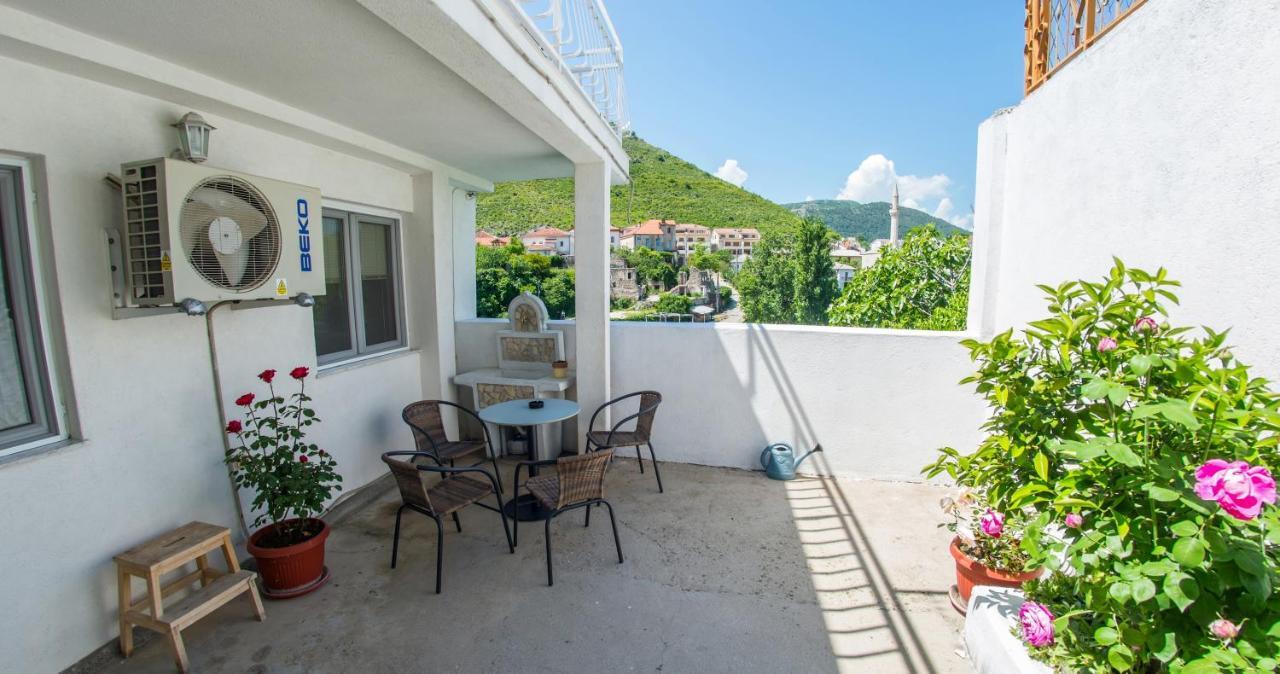 Next To The Old Bridge Apartments Mostar Exterior foto